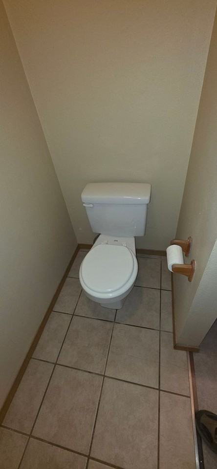 4451 West 2nd Street - Photo 6 of 12