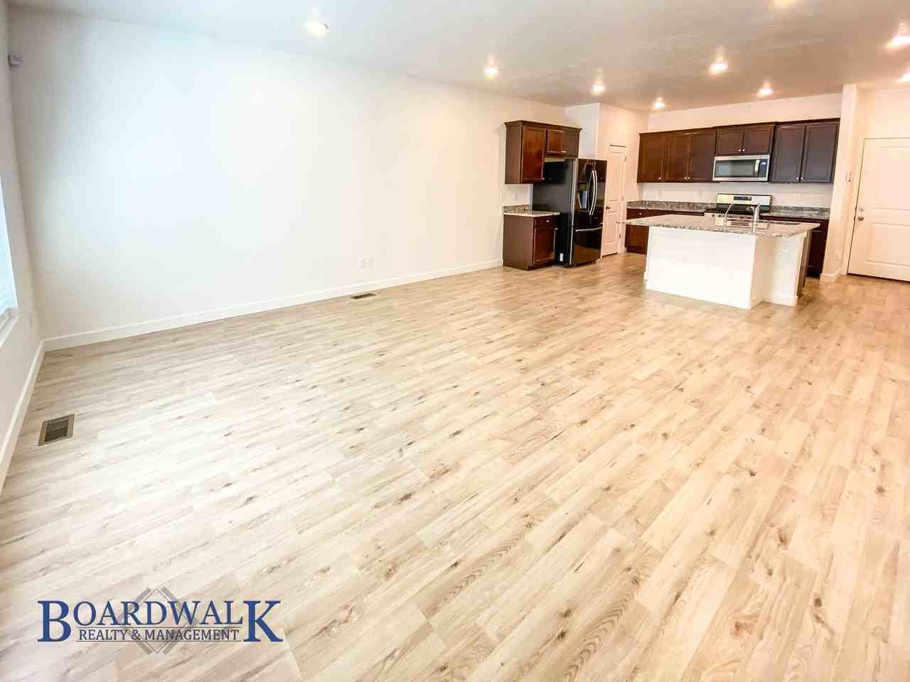 5661 W Coastal Ridge Ln - Photo 5 of 41