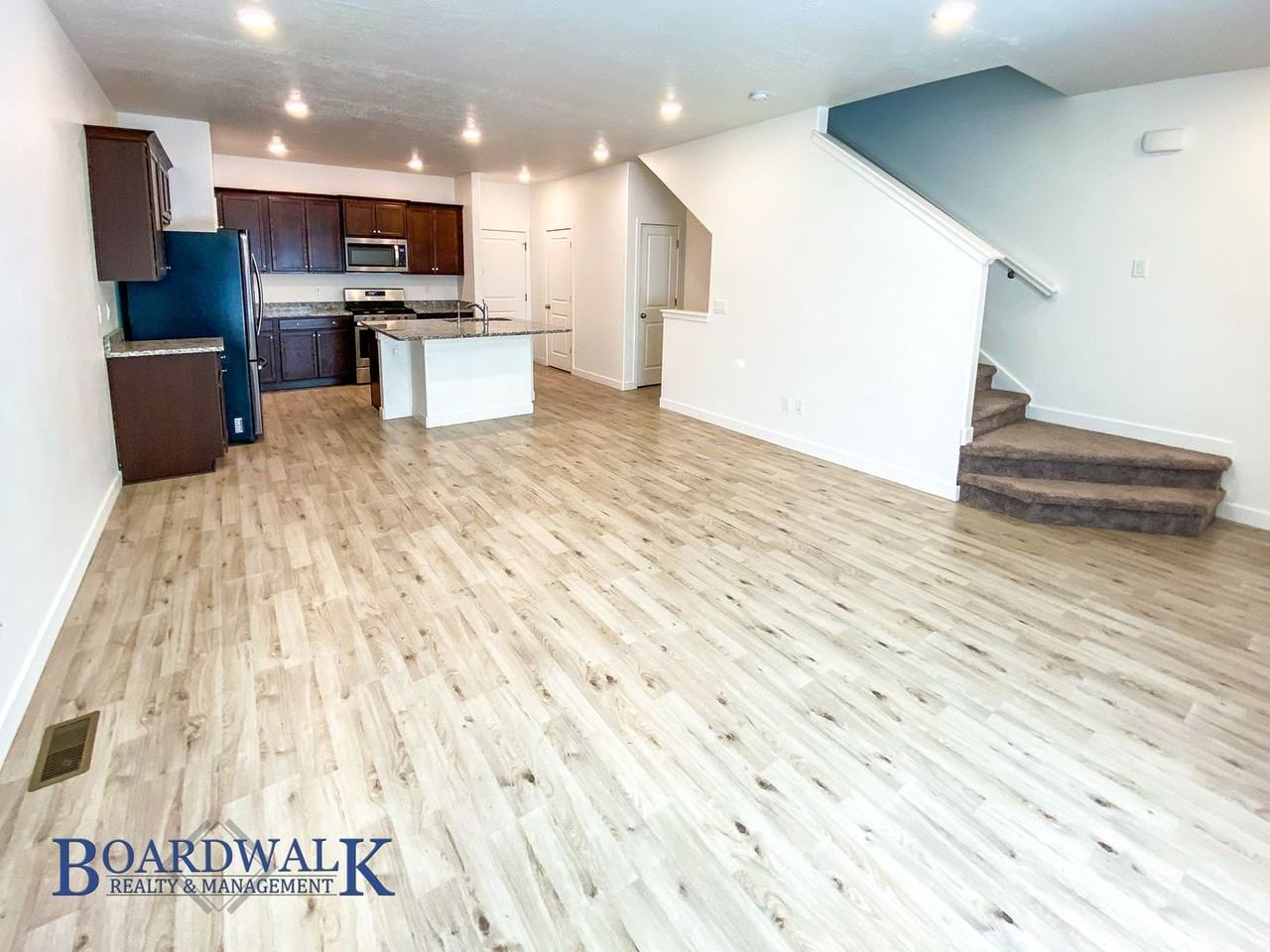 5661 W Coastal Ridge Ln - Photo 7 of 41