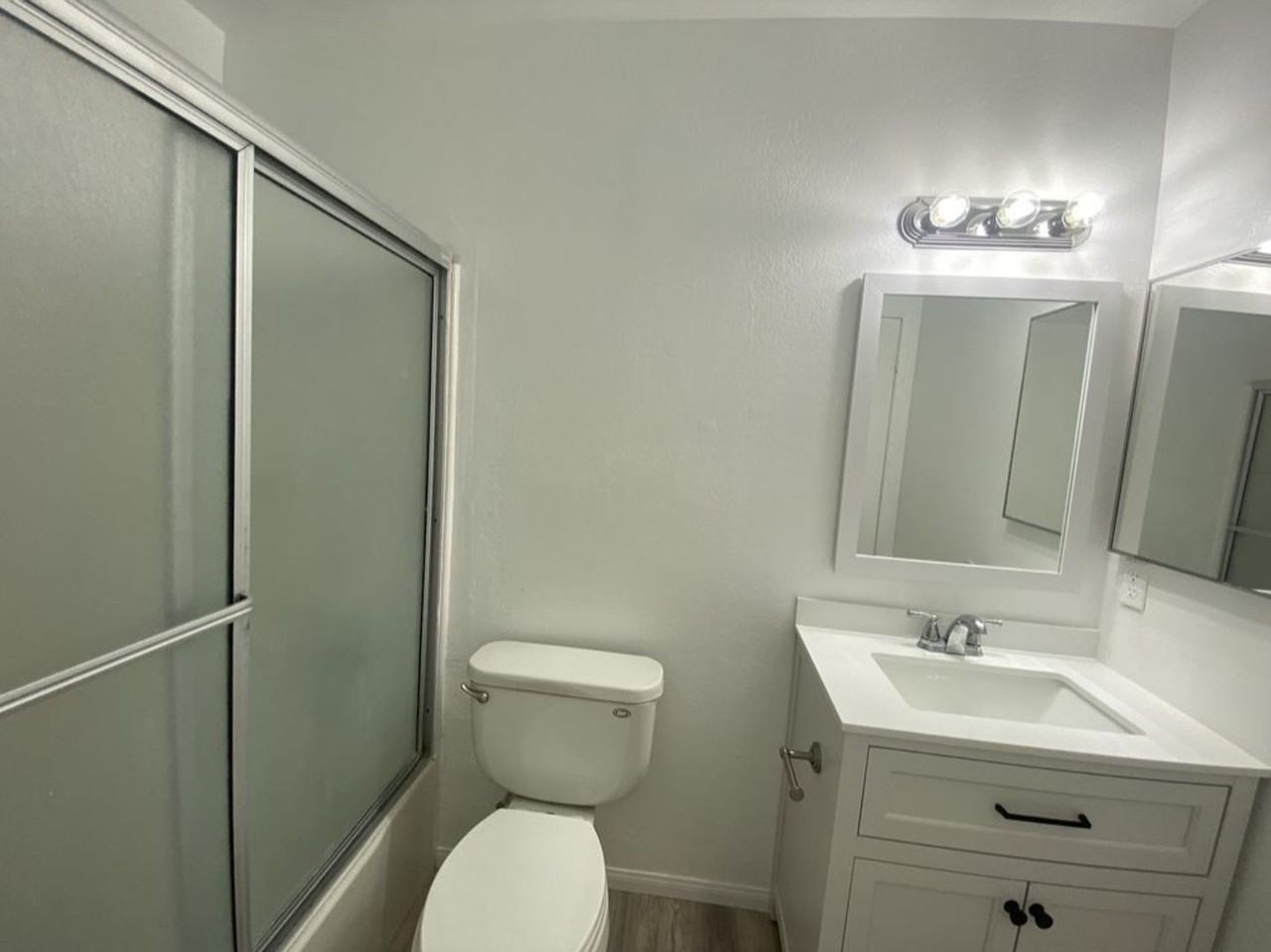 4085 48th St #6 - Photo 6 of 10