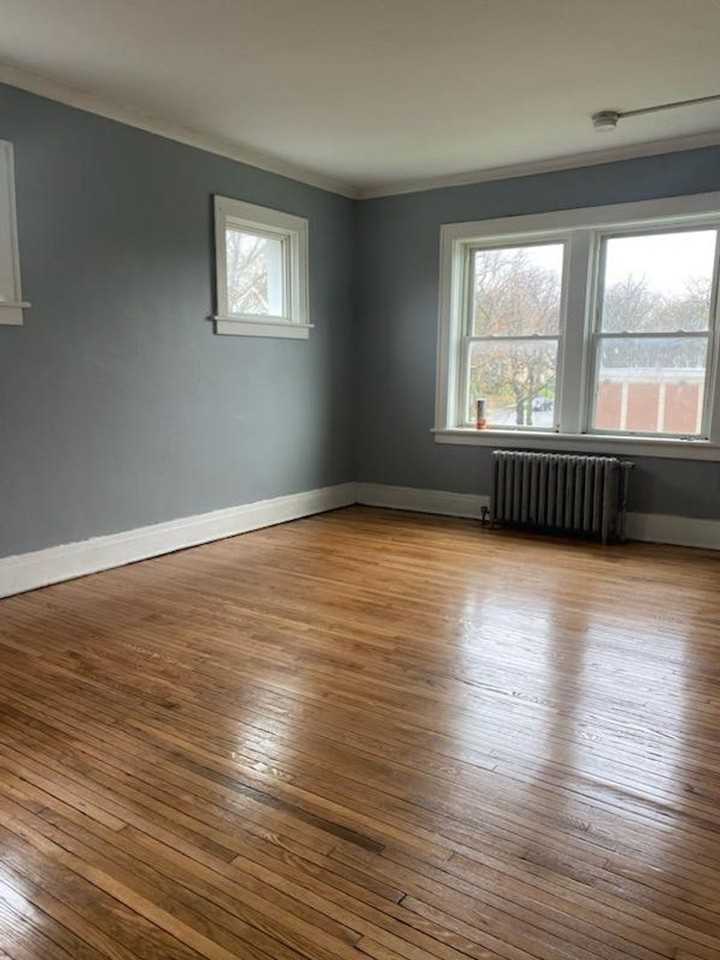 Campus - Photo 2 of 7