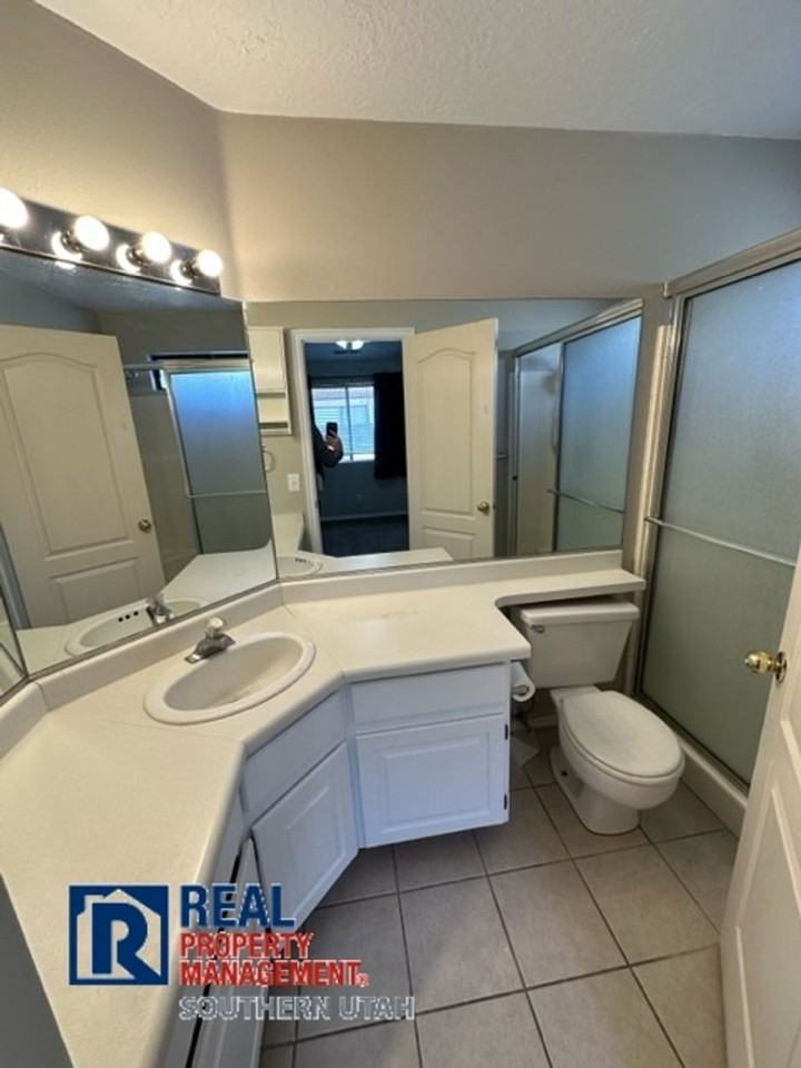 465 South Main Street #13 - Photo 4 of 9