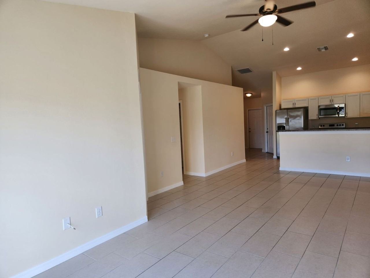 919 Andalusia Boulevard - Photo 4 of 14