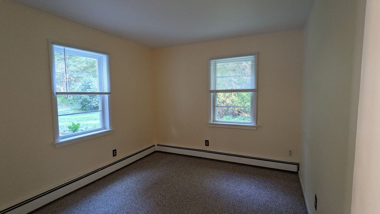 24 Milltown Rd - Photo 6 of 8