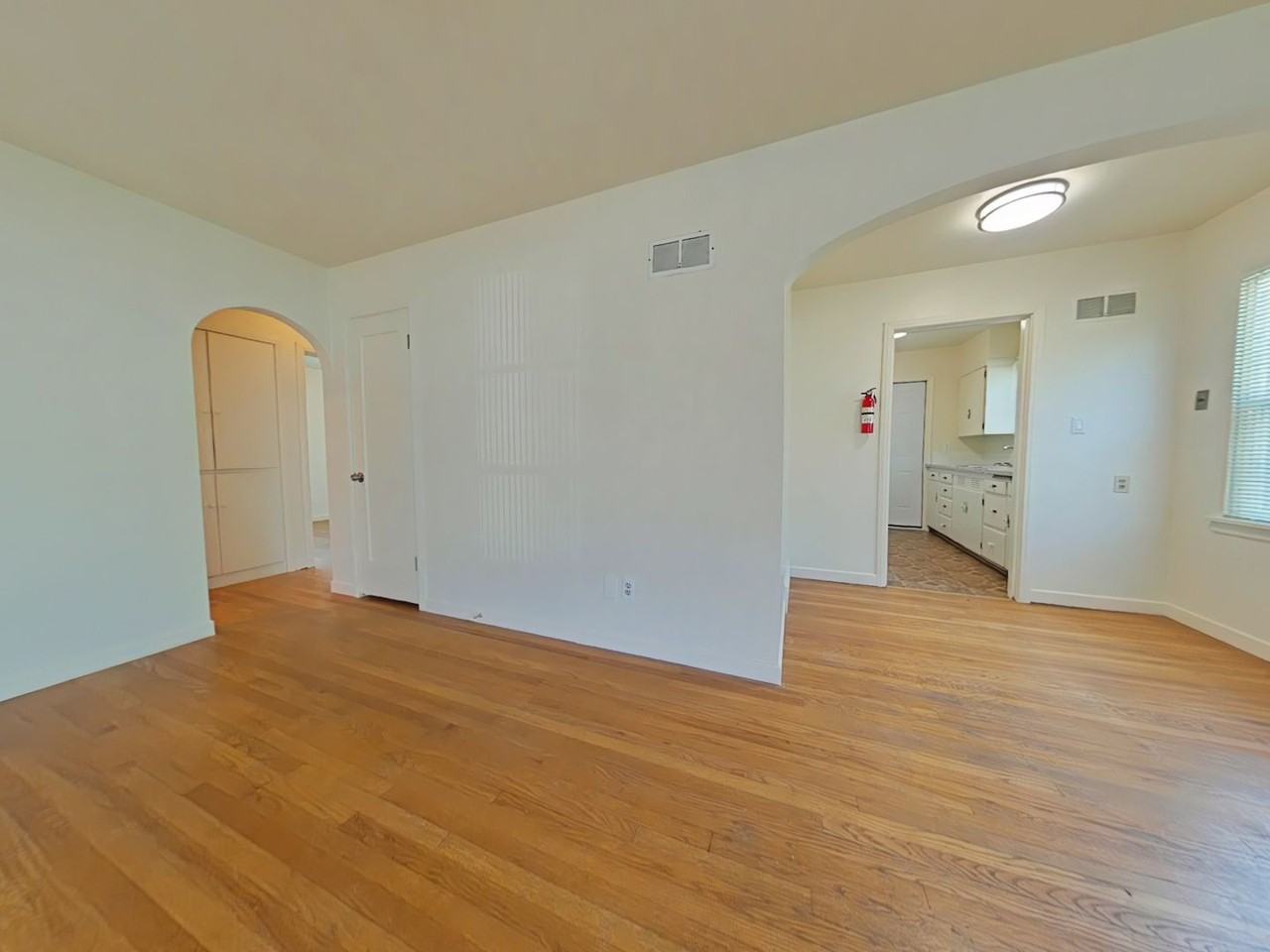 1098 14th Avenue Southwest - Photo 2 of 11
