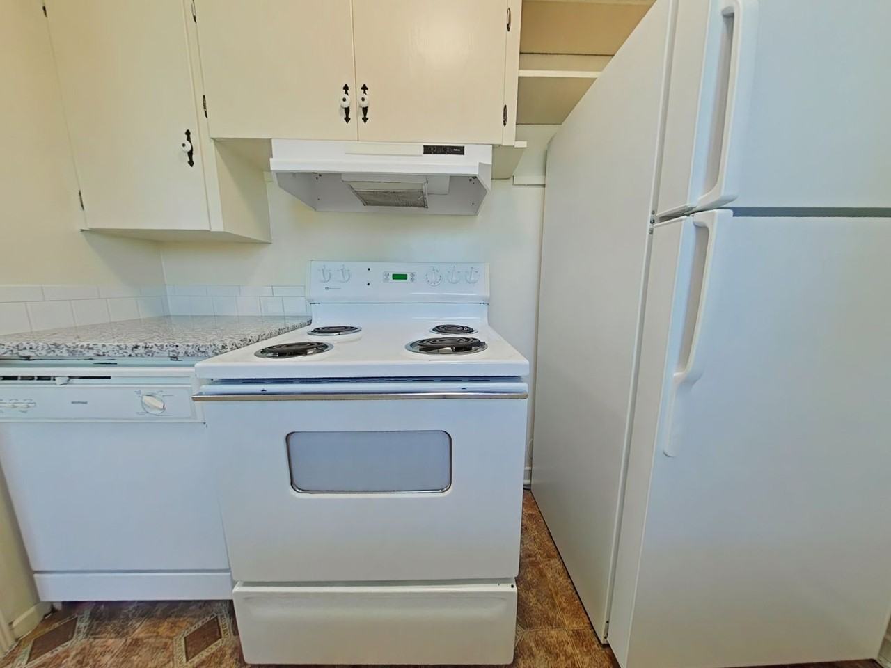 1098 14th Avenue Southwest - Photo 5 of 11