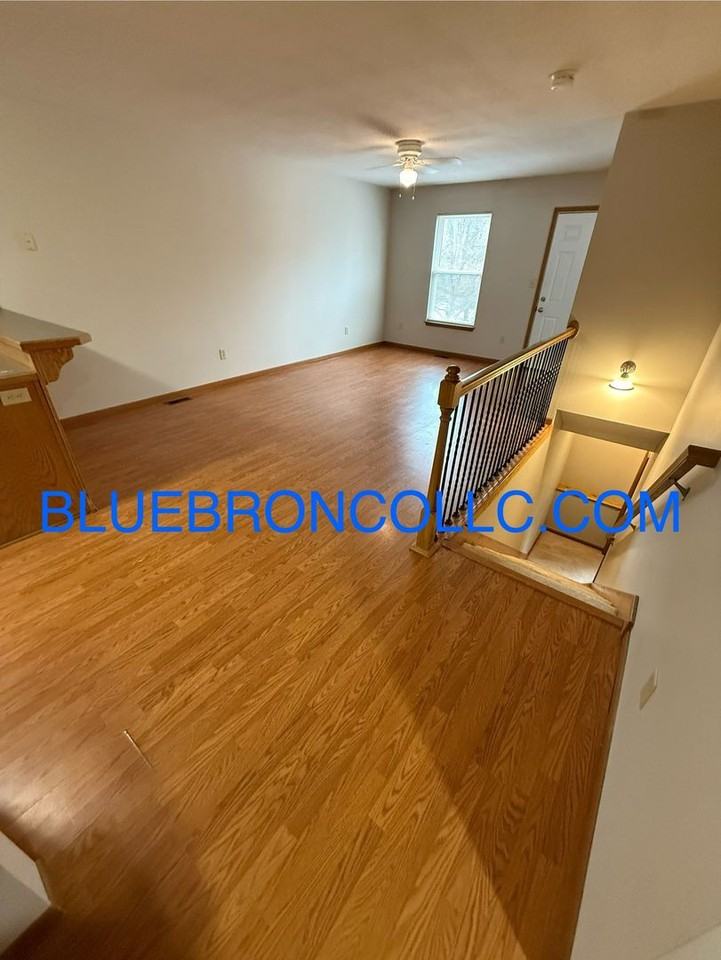 611 Pine Street - Photo 3 of 21