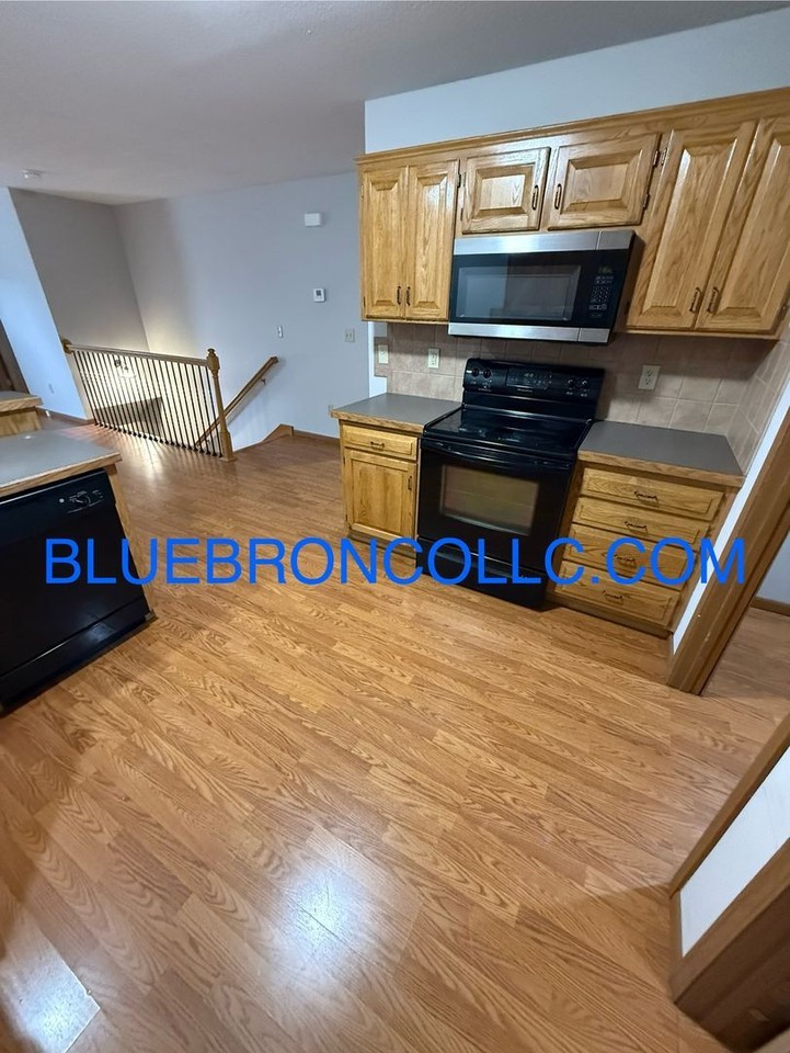 611 Pine Street - Photo 6 of 21