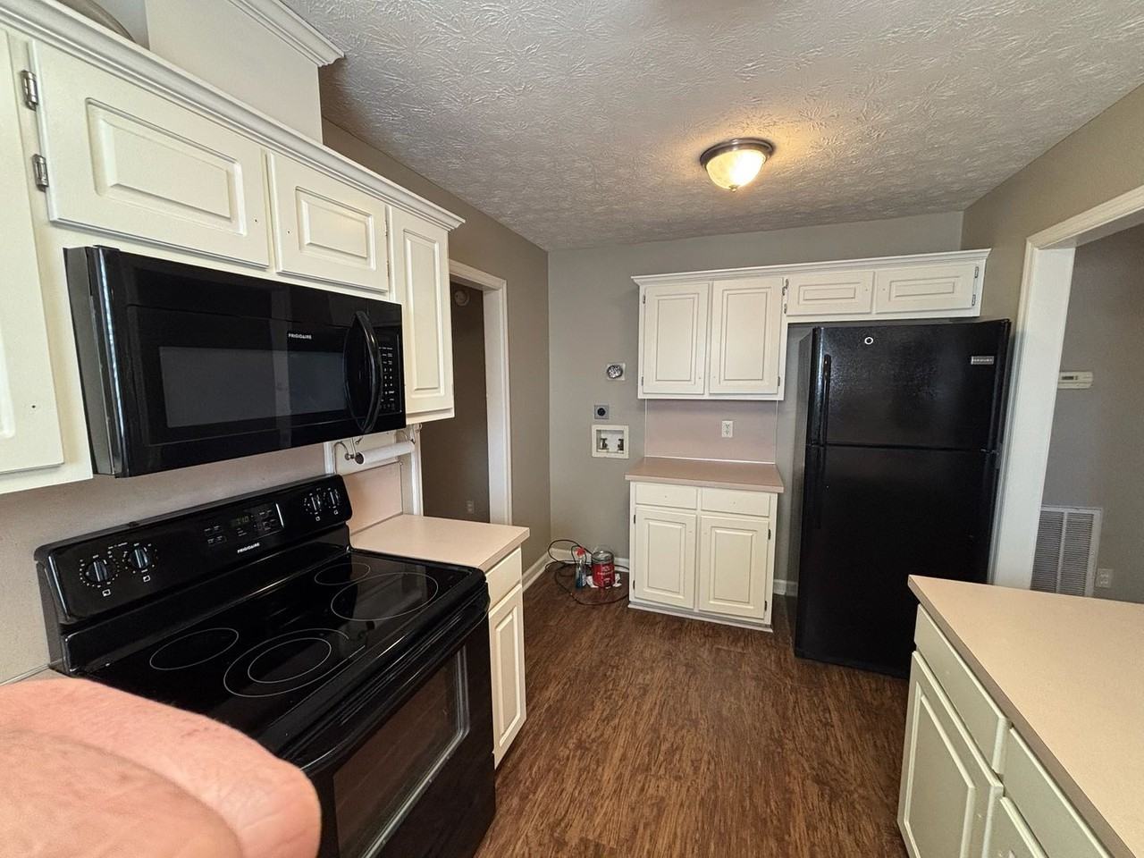 1338 Virginia Street - Photo 4 of 12