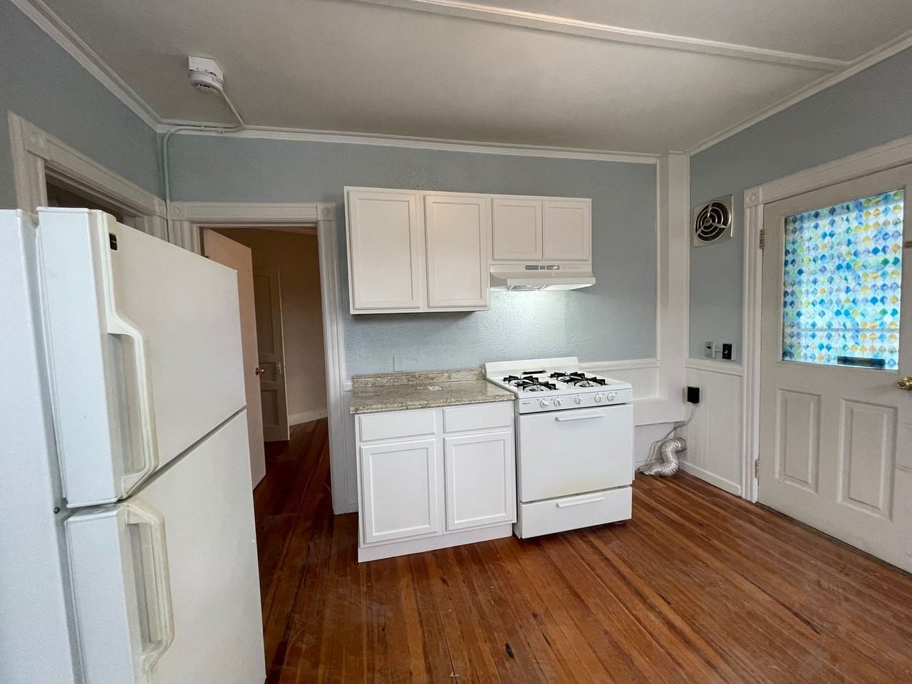 78 Holbrook St #78A - Photo 4 of 12