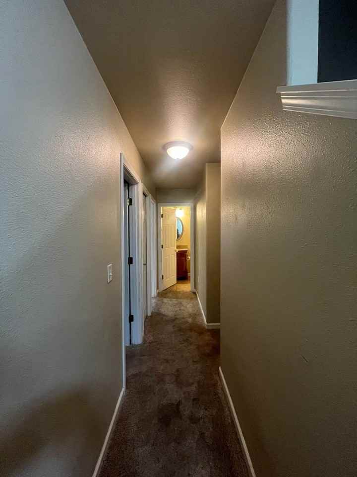 496 Wilkes Drive - Photo 6 of 30