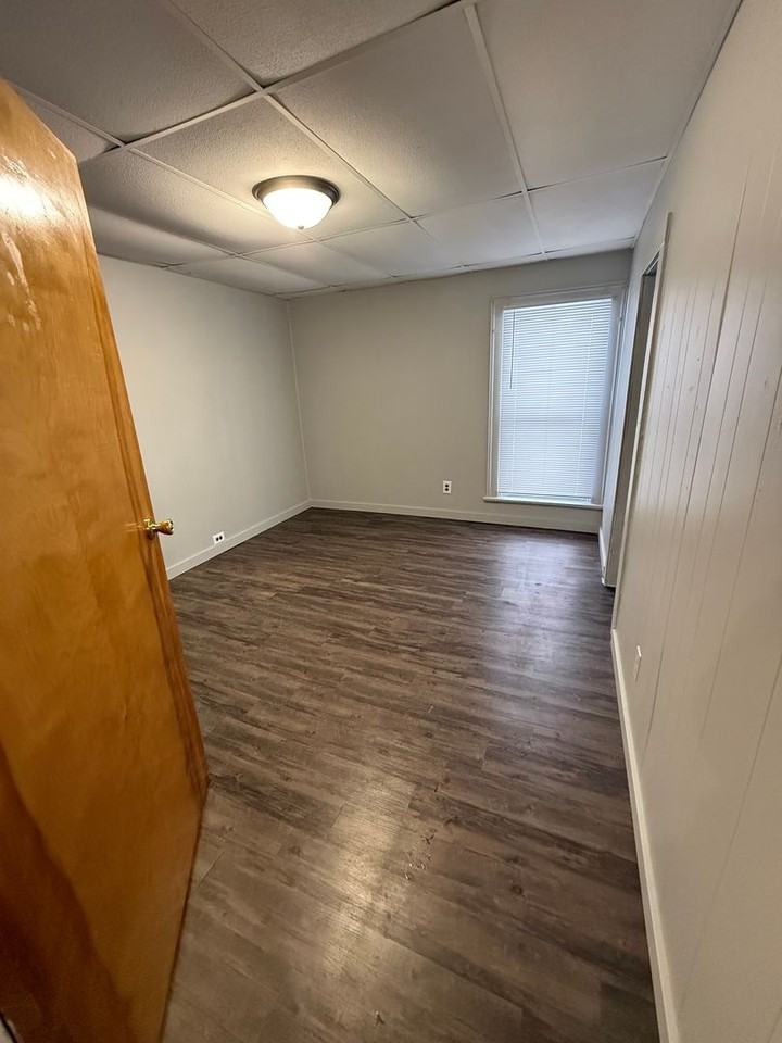 314 Ives Avenue - Photo 5 of 13