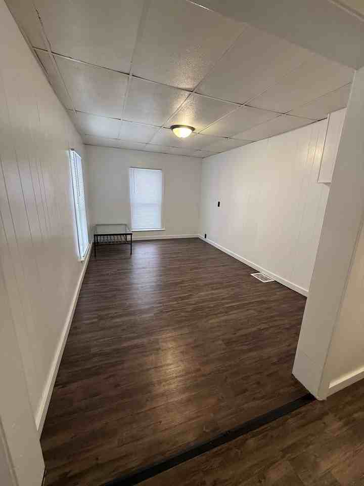 314 Ives Avenue - Photo 6 of 13