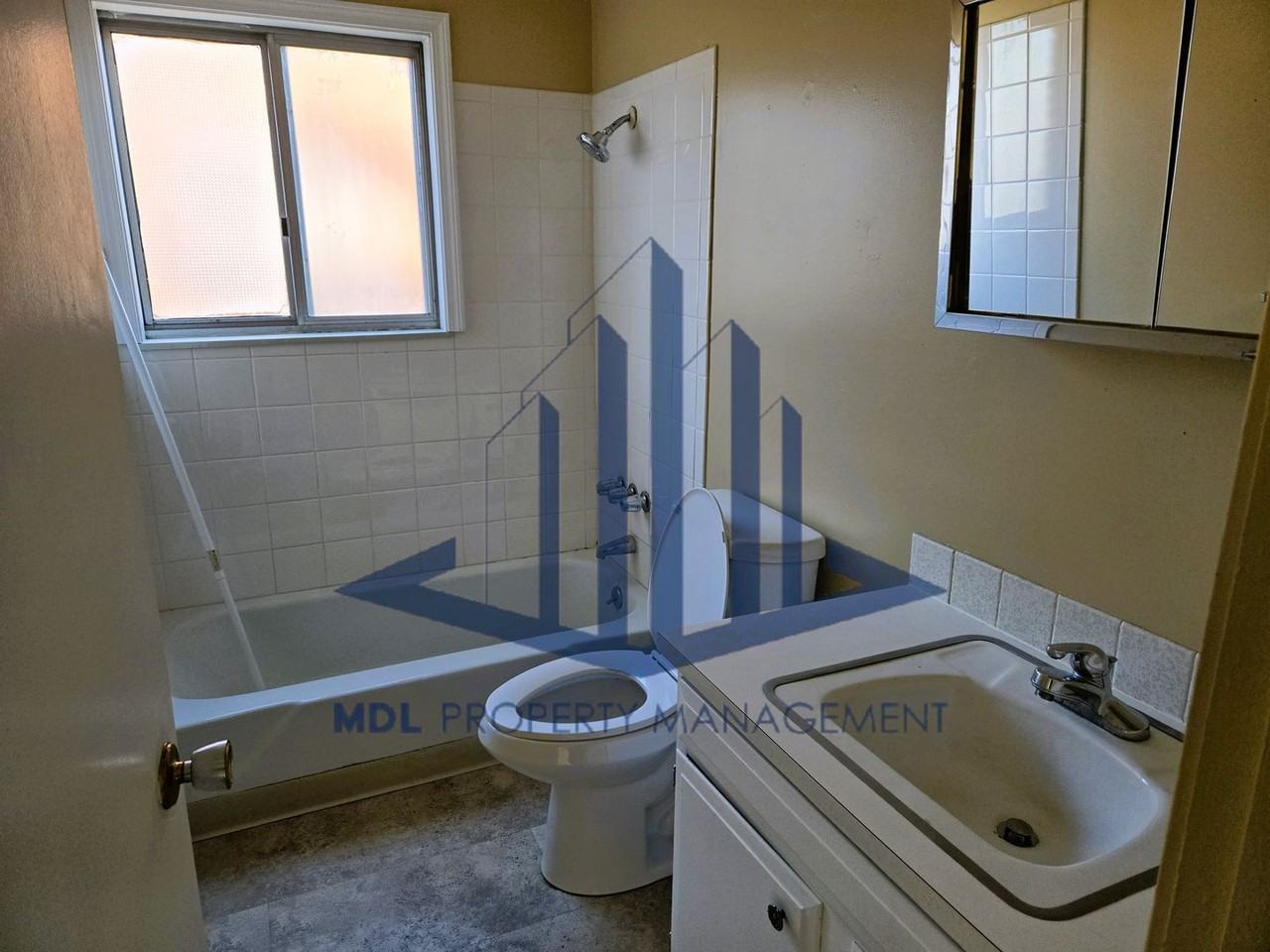 2215 Weiss Street - Photo 2 of 10