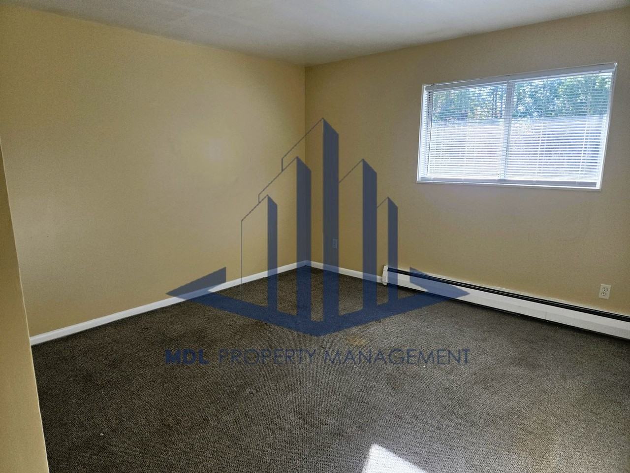 2215 Weiss Street - Photo 5 of 10