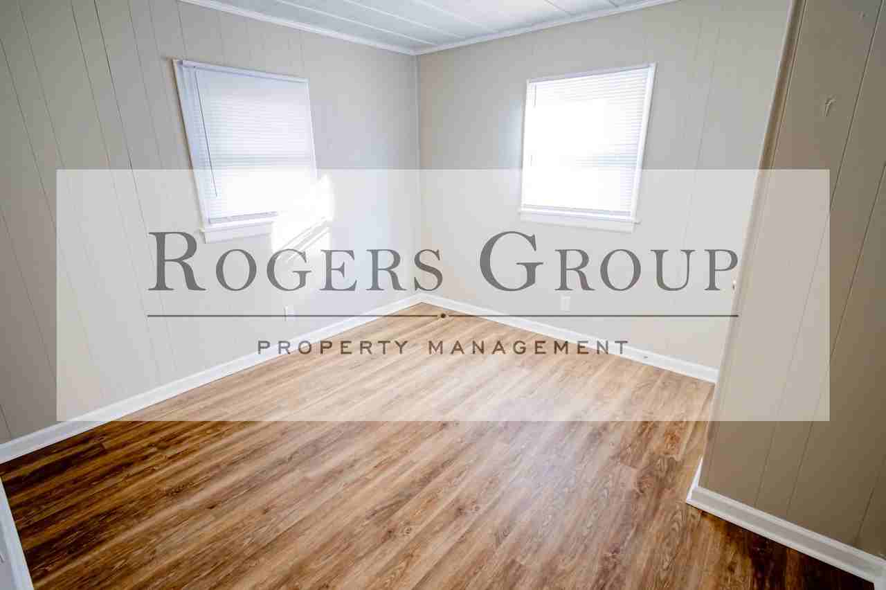 719 John Street - Photo 2 of 7