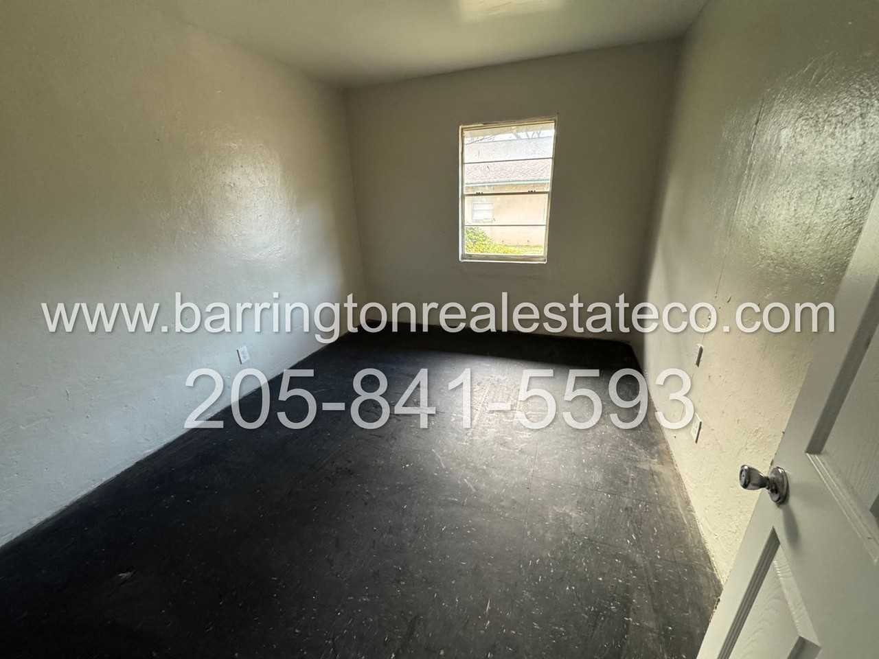 341 Iota Avenue South - Photo 4 of 7