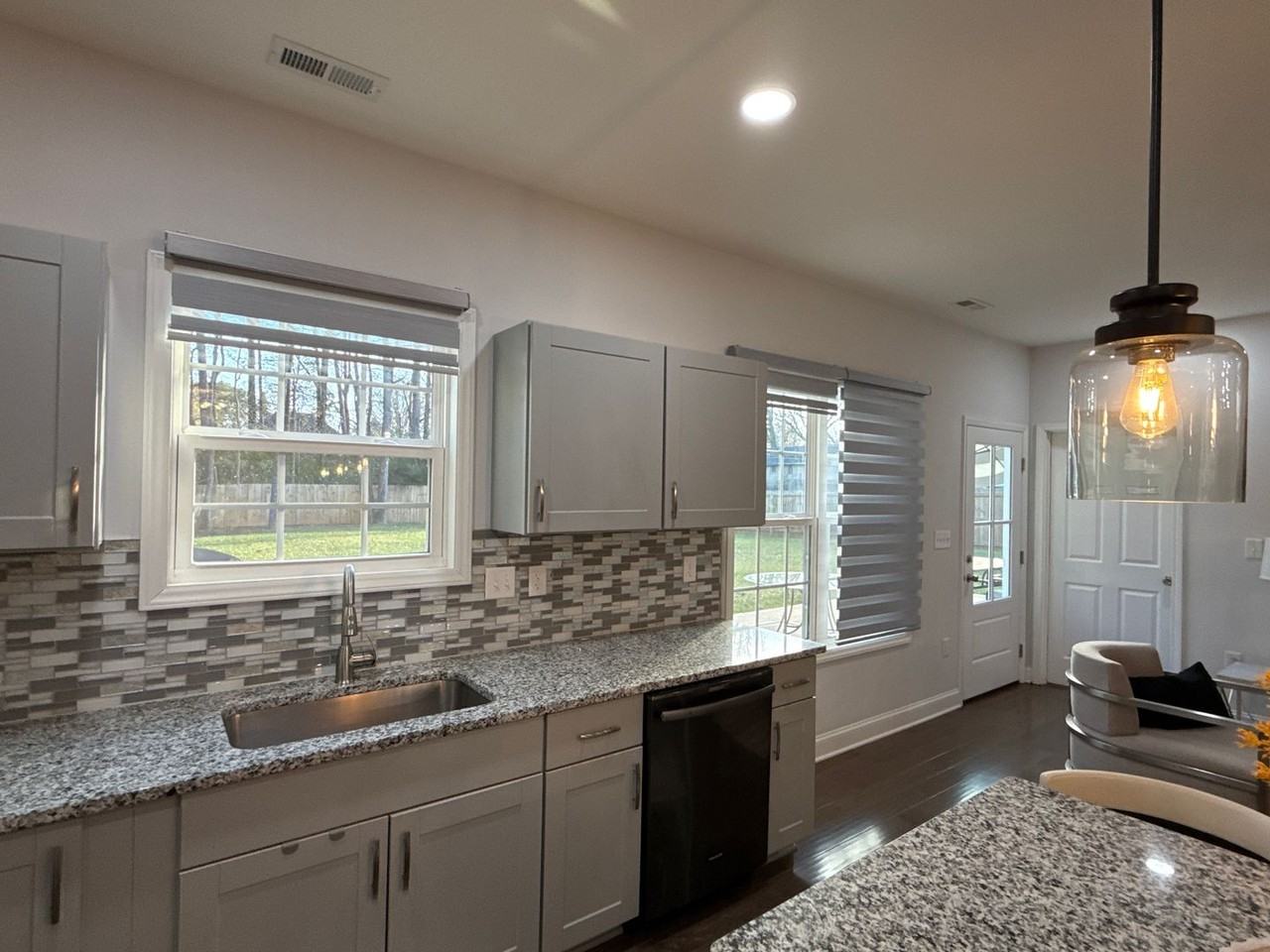 5120 Lakeview Road - Photo 7 of 26