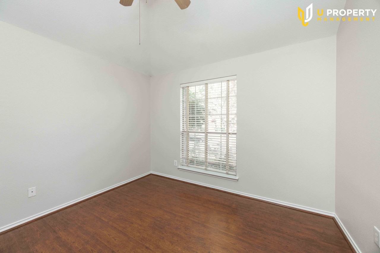 2444 Elm Leaf Lane - Photo 6 of 40