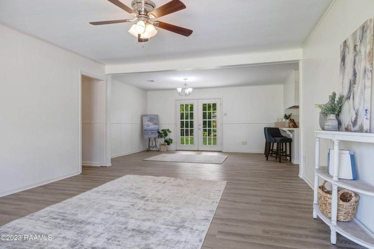 311 Gerald Drive - Photo 3 of 15