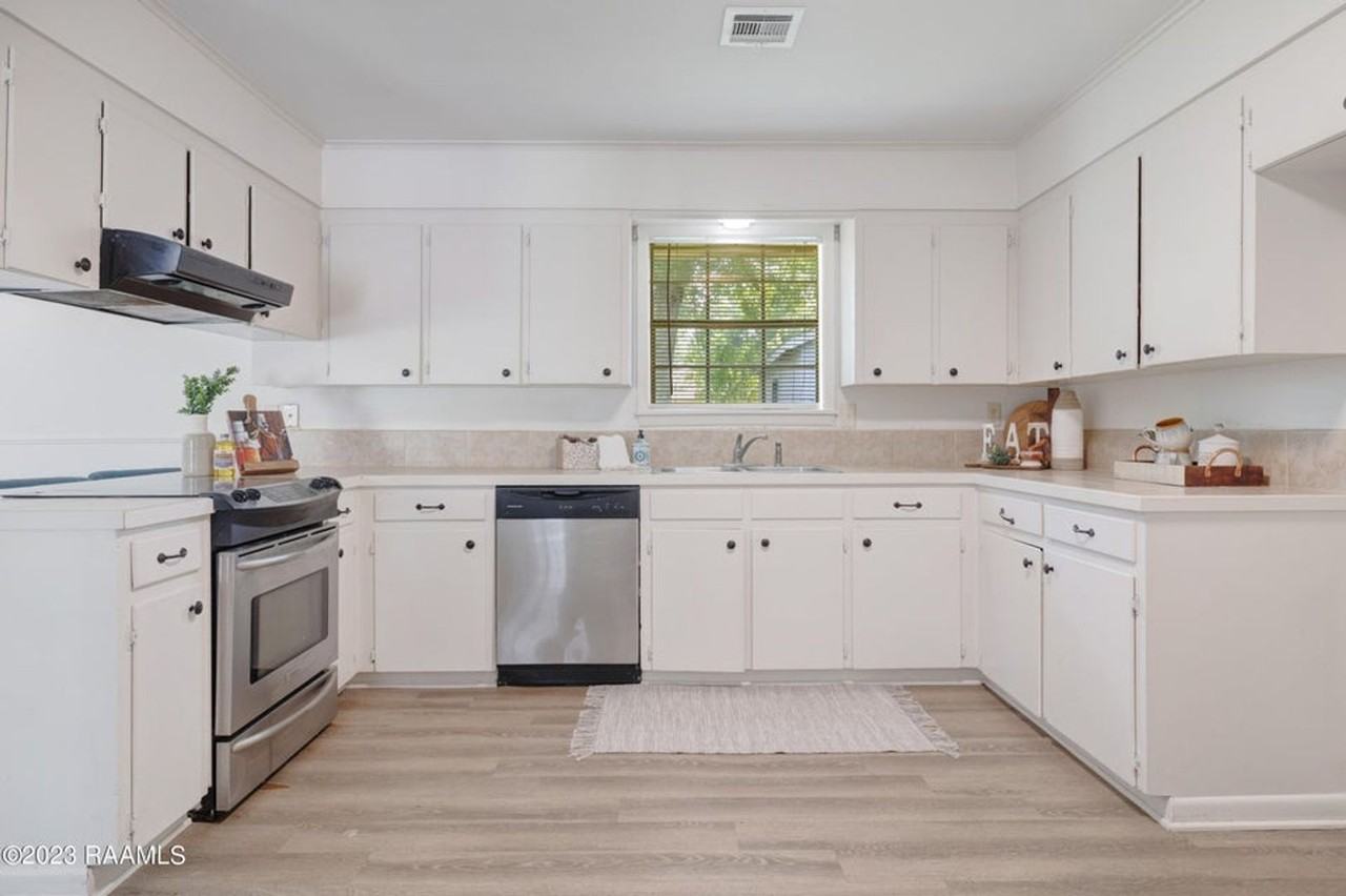 311 Gerald Drive - Photo 4 of 15