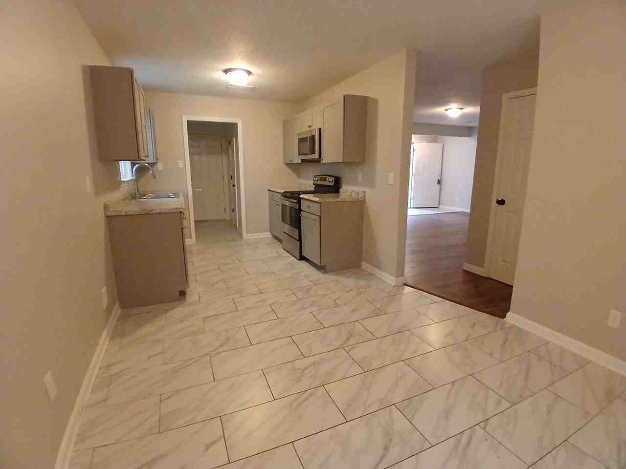 4651 Addington Drive - Photo 4 of 13