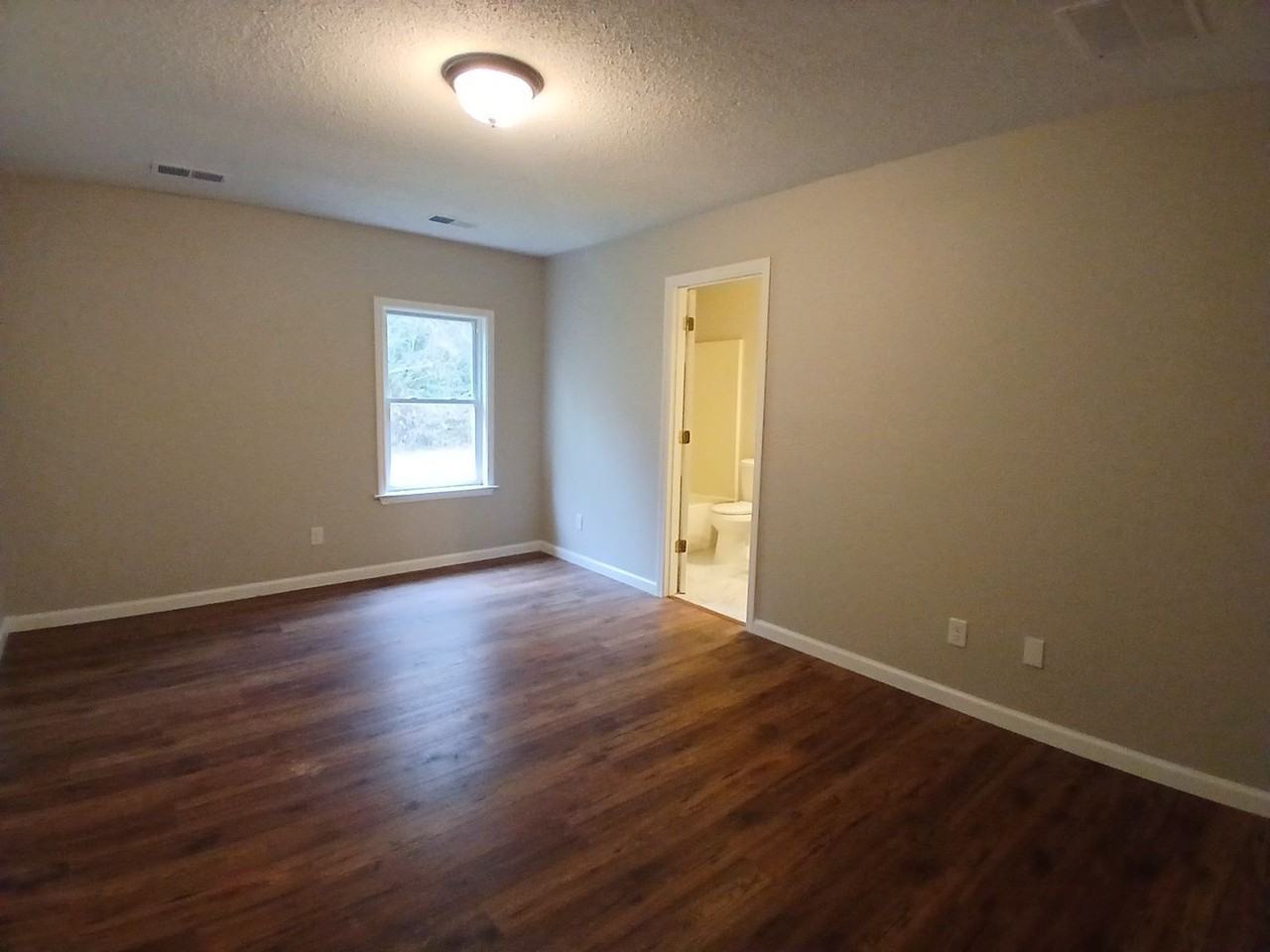 4651 Addington Drive - Photo 7 of 13