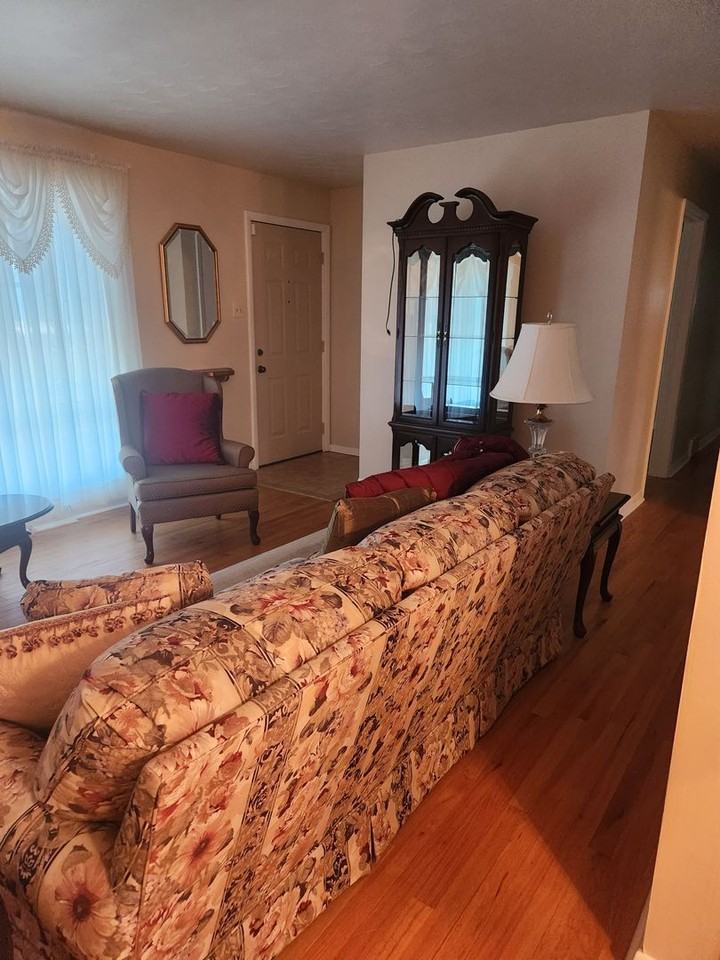 518 East Walton Avenue - Photo 2 of 23