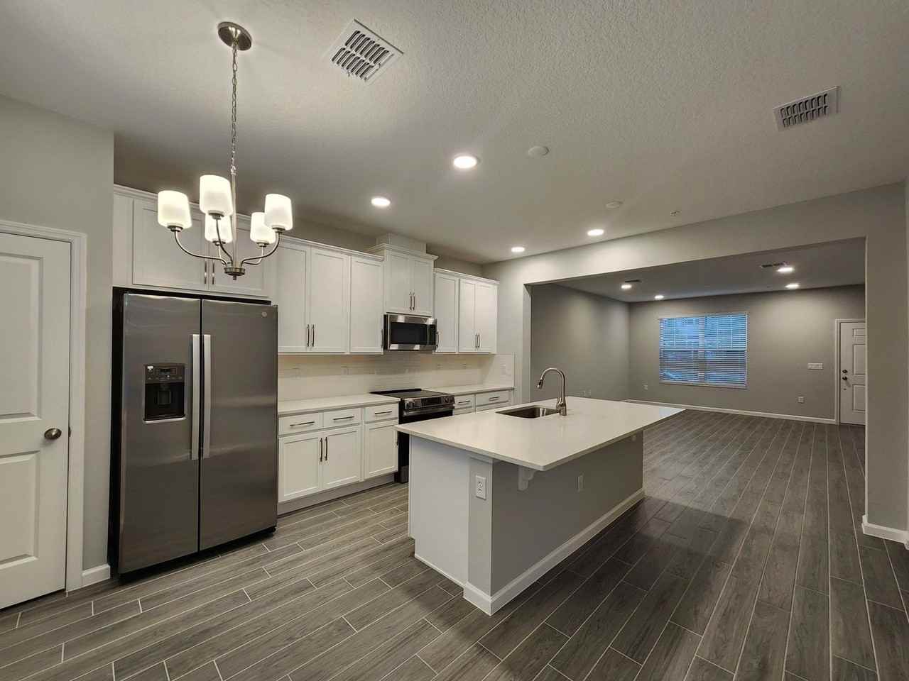 615 Pothose Street - Photo 5 of 28