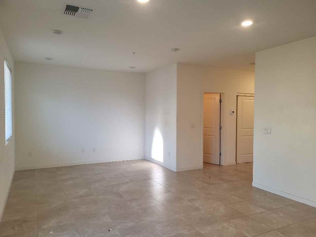 1044 Big Rock Loop - Photo 3 of 14