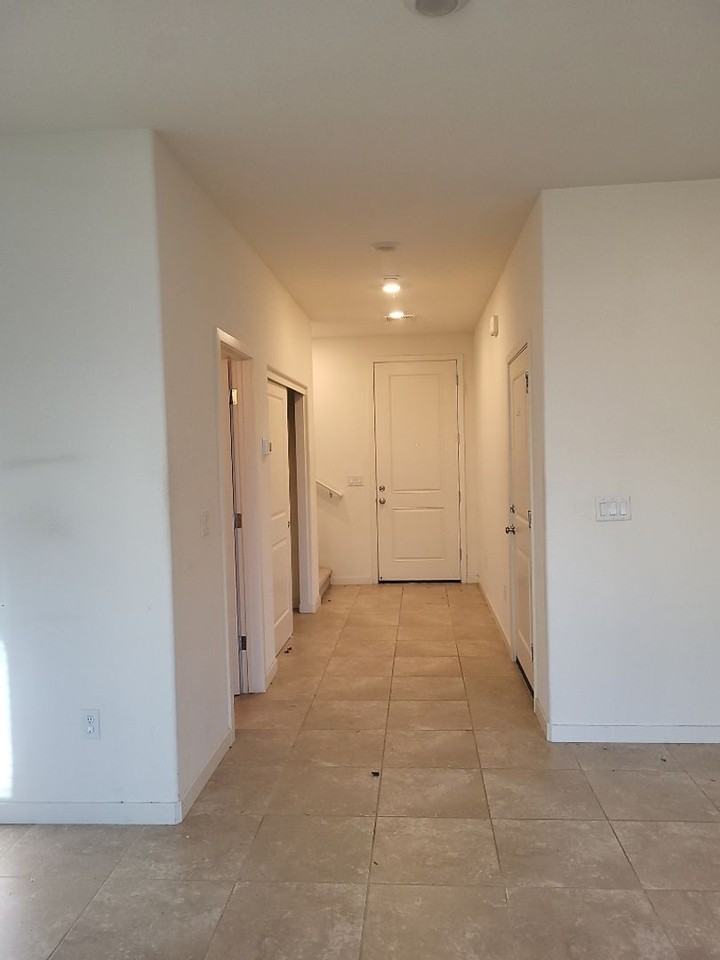 1044 Big Rock Loop - Photo 4 of 14