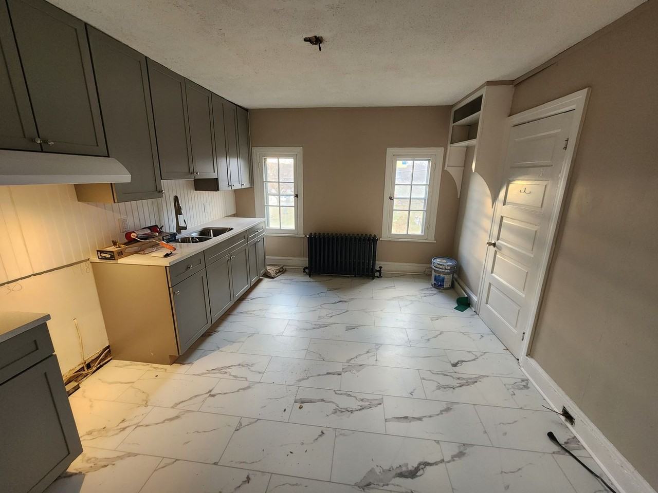 651 Lincoln Way West - Photo 3 of 17