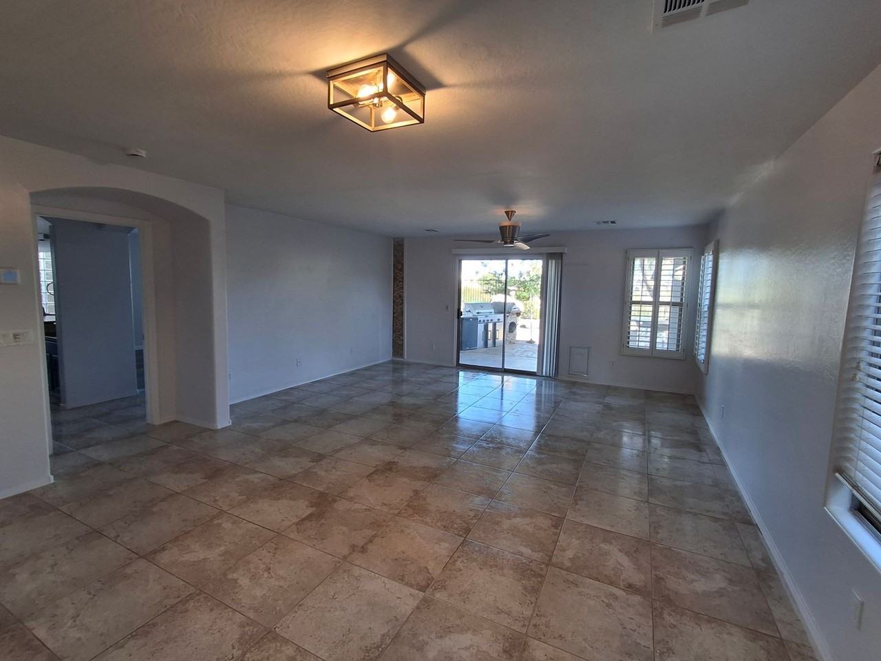 29109 N Yellow Bee Dr - Photo 2 of 50