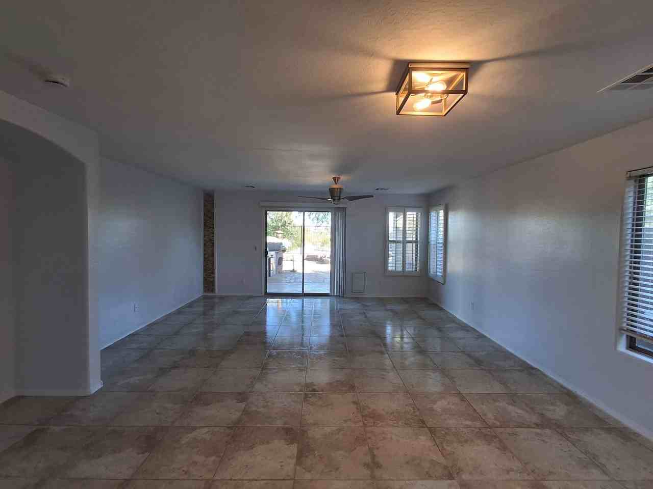 29109 N Yellow Bee Dr - Photo 3 of 50