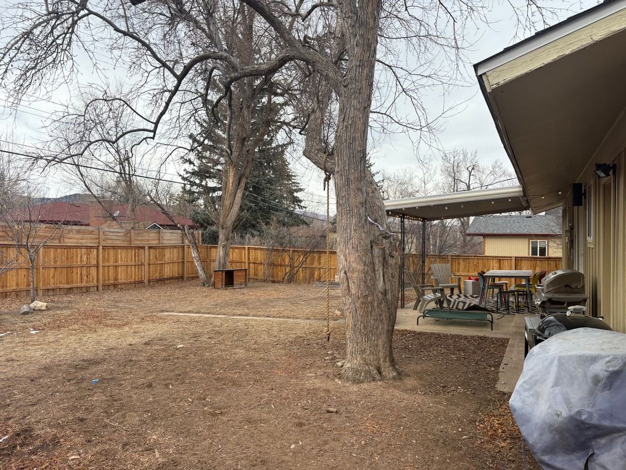 715 34th Street - Photo 2 of 21