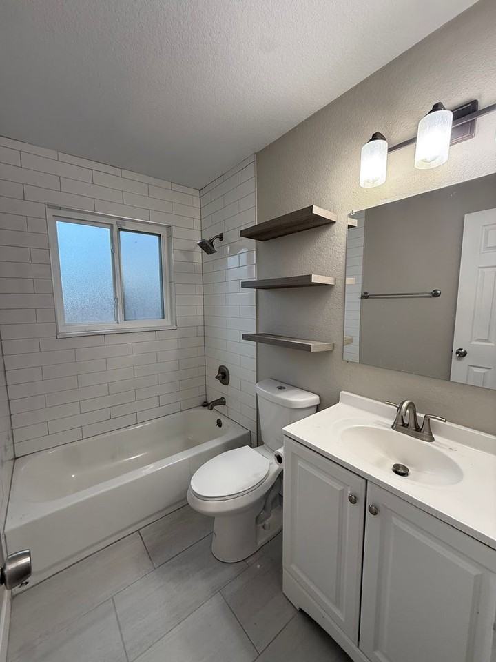 1203 Chambers Drive - Photo 5 of 11