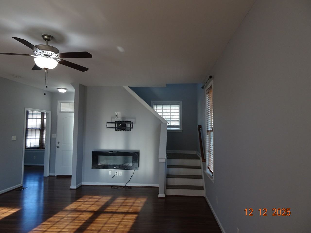 5507 Vaughn Lane - Photo 6 of 25