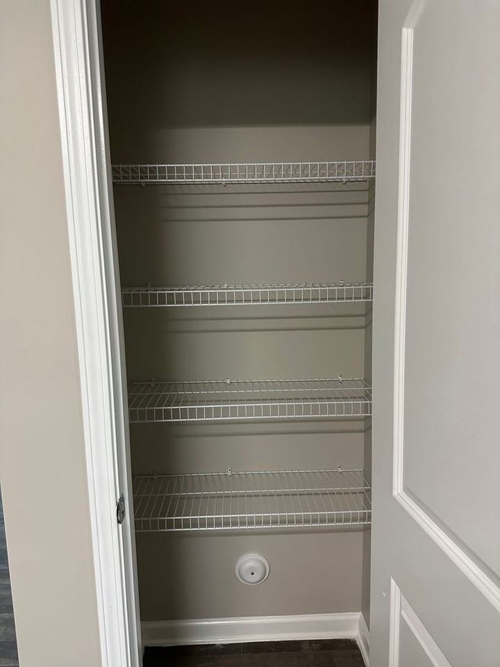 3801 Miller Drive - Photo 4 of 17