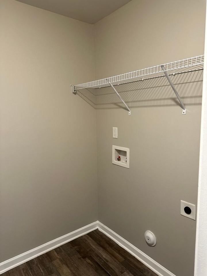 3801 Miller Drive - Photo 5 of 17