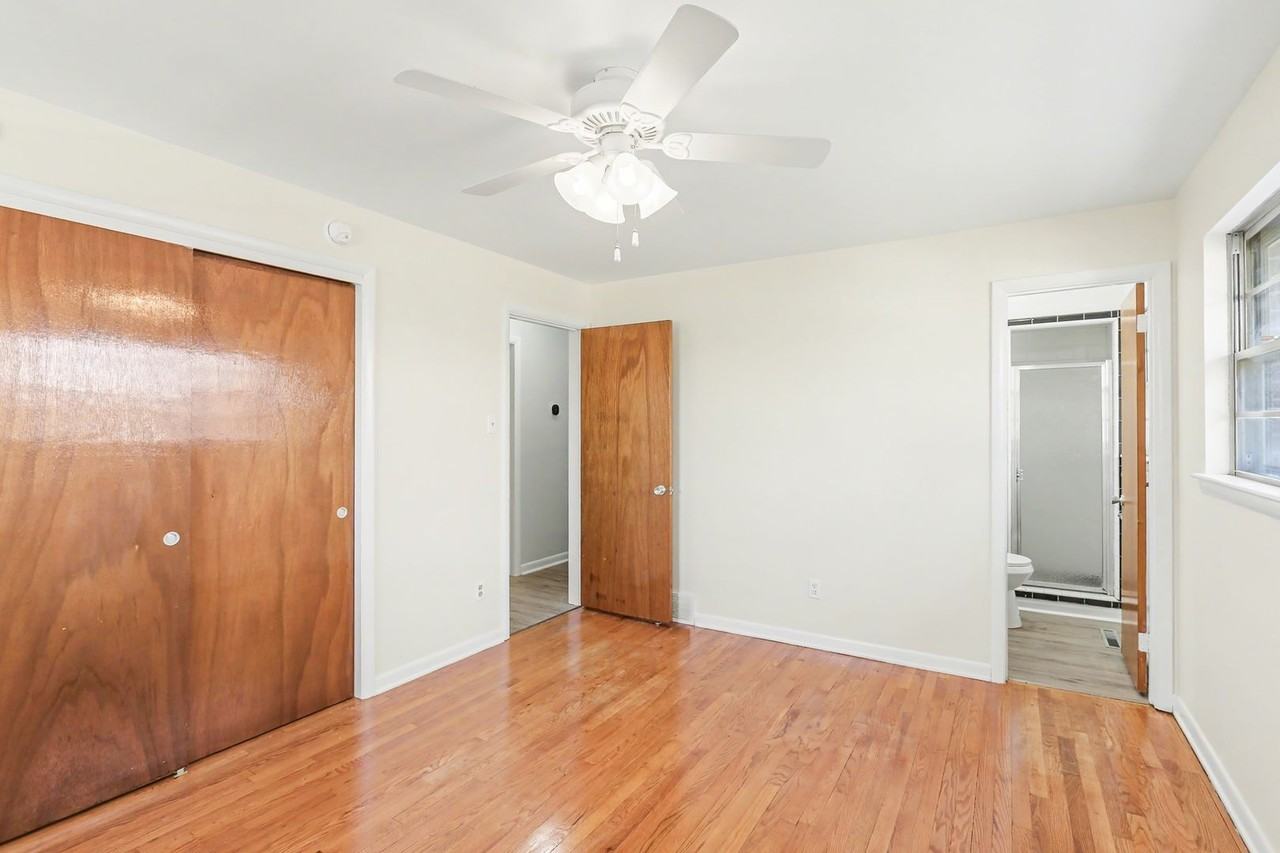 509 Grandview Avenue - Photo 3 of 13