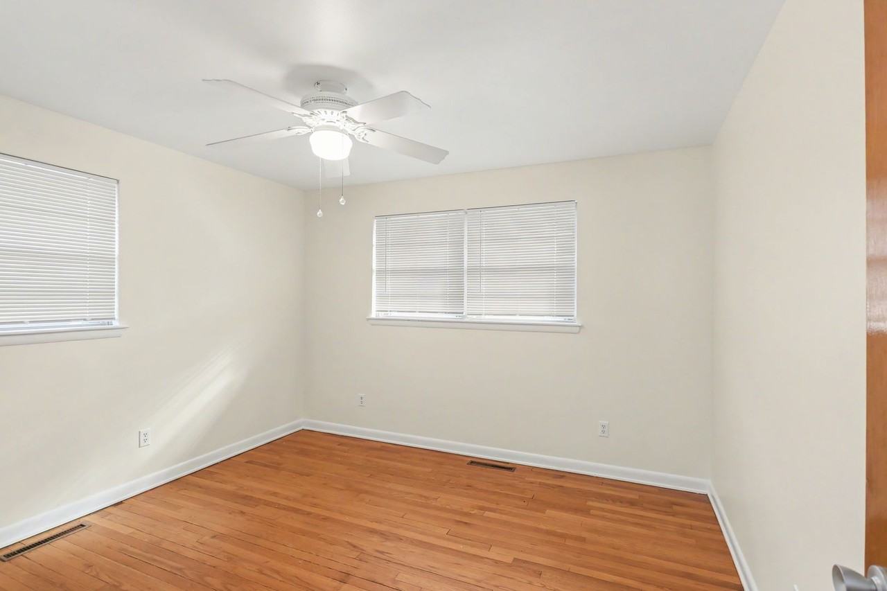 509 Grandview Avenue - Photo 7 of 13