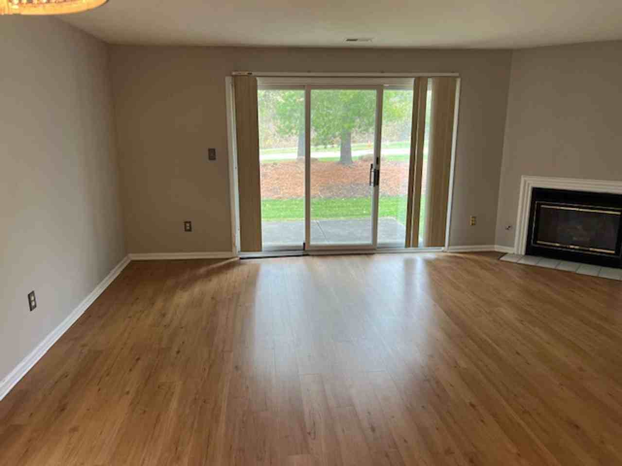 2850 Sand Run Pkwy - Photo 2 of 11