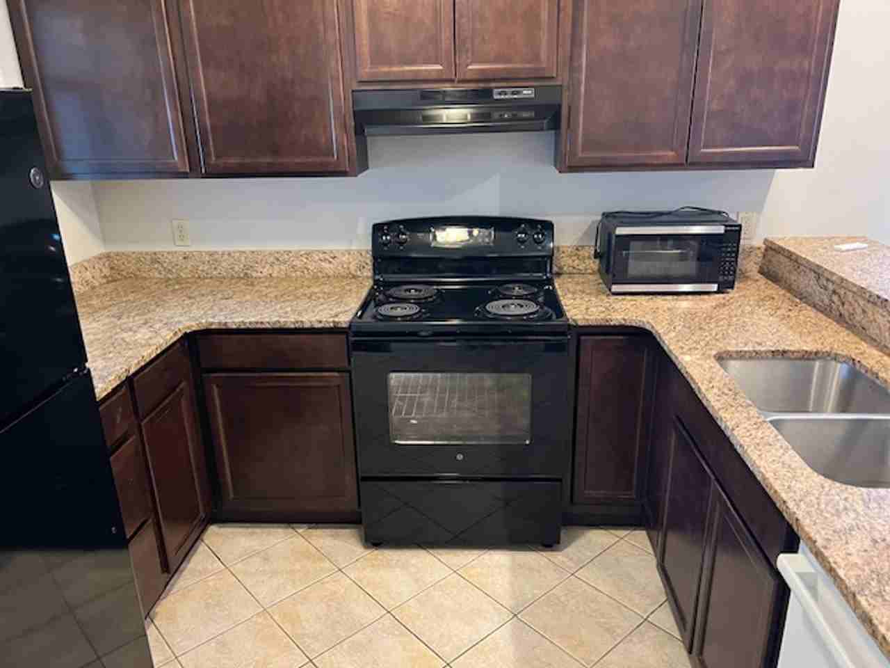 2850 Sand Run Pkwy - Photo 4 of 11