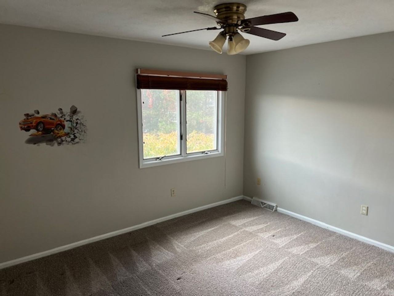 2850 Sand Run Pkwy - Photo 7 of 11