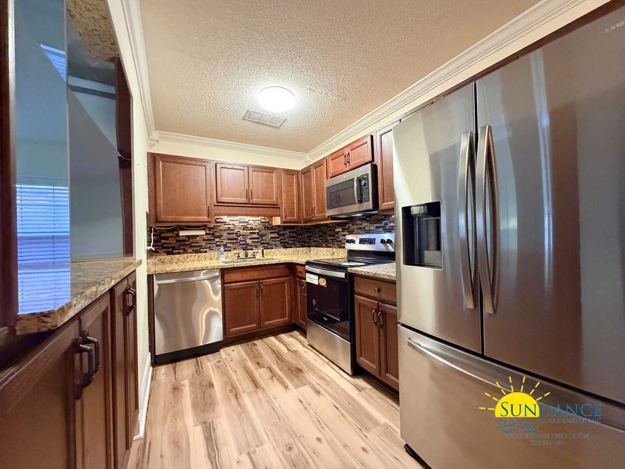 361 Gardner Drive Northeast - Photo 6 of 19