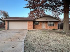 134 Northeast Fullerton Street - Photo 1 of 1