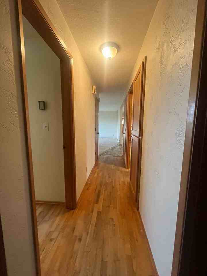 91404 N Coburg Rd - Photo 7 of 23