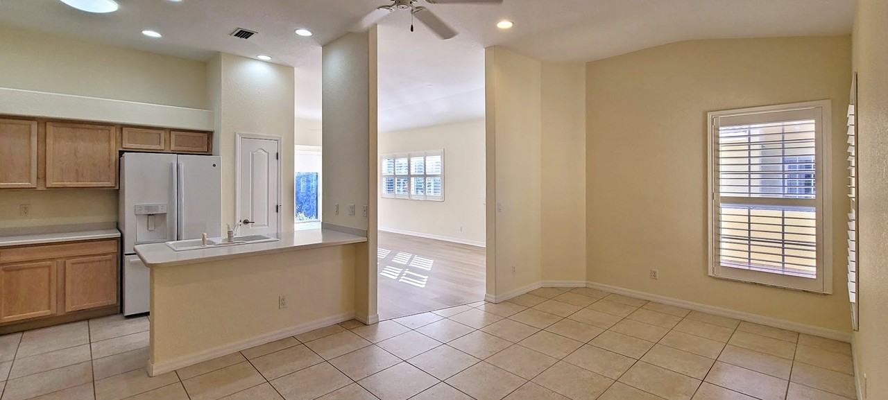 227 Vista Del Lago Way - Photo 4 of 17