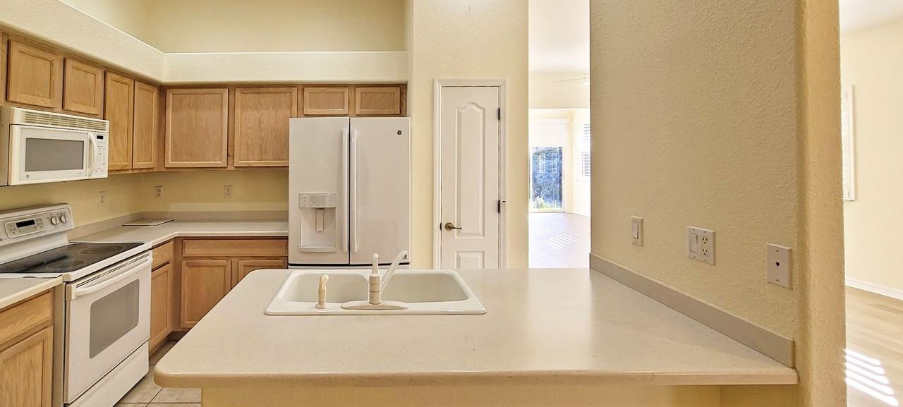 227 Vista Del Lago Way - Photo 6 of 17