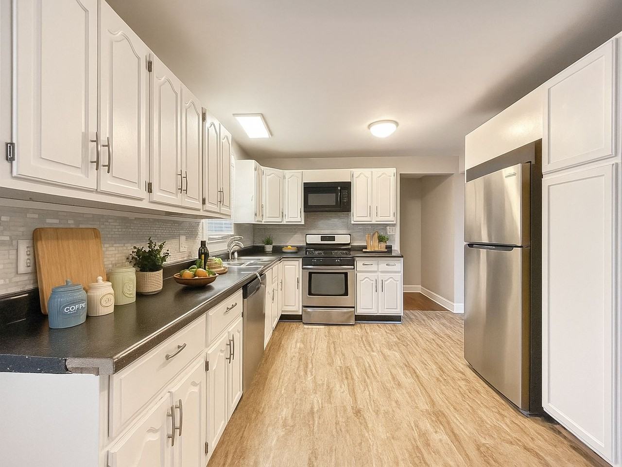 12509 East 53rd Terrace - Photo 3 of 27